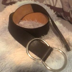 BARNEYS NEW YORK ALL GENUINE LEATHER BELT,MADE IN ITALY 🇮🇹